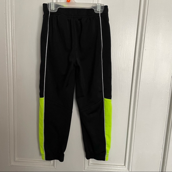 Boys Nike trackpant size small 4-5 yr black and neon yellow with white - Picture 3 of 5